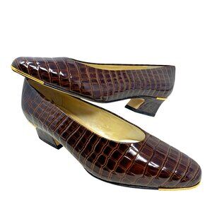 Retro Fresco by Pierre Soho Embossed Leather Pumps‎ NWOB